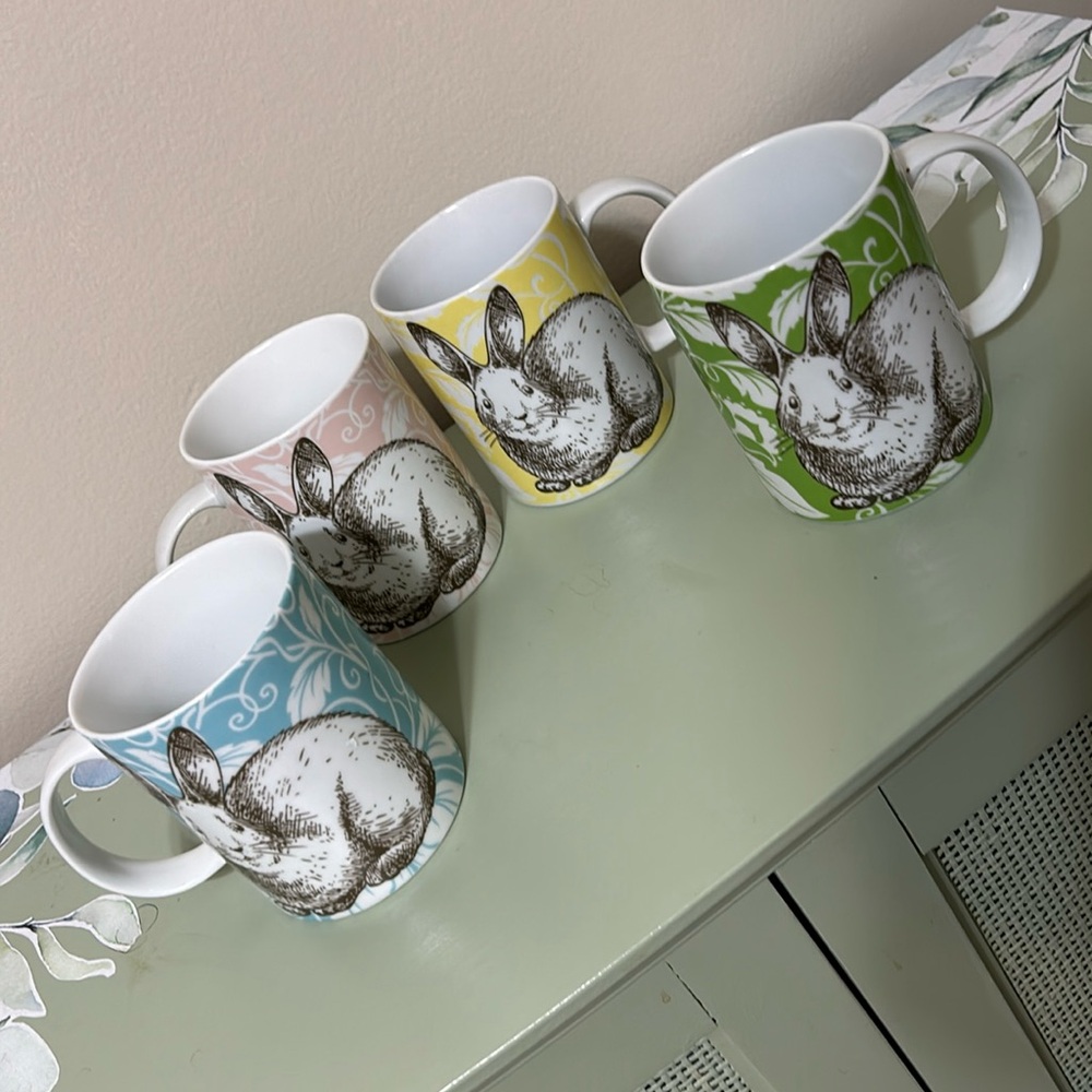 Cordon Bleu Set of 4 Bunny Easter Pastel 8 oz. Coffee Mugs